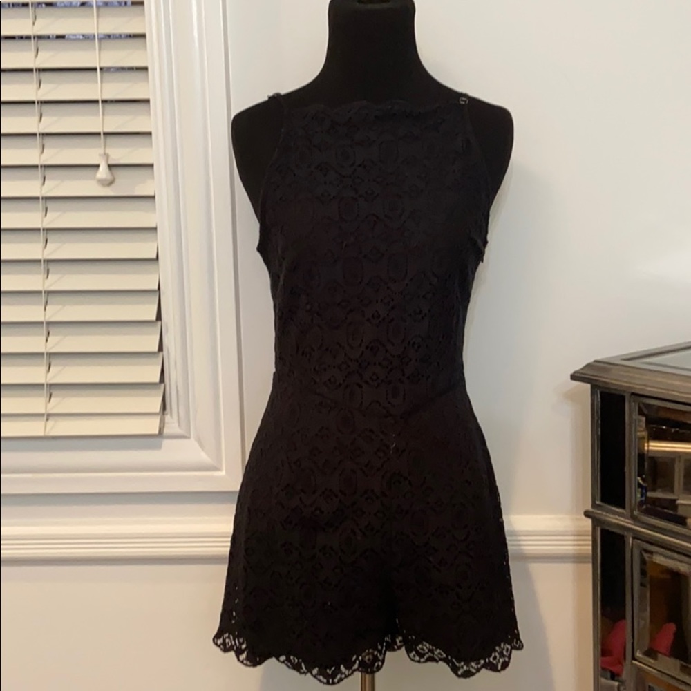 PACSUN LACE BLACK ROMPER (NEW W TAGS)